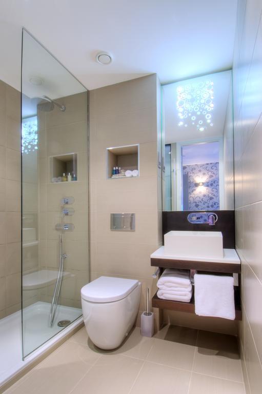 The Hide London Hotel Hendon Bagian luar foto